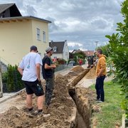 Wärmenetz Abensberg:Rohrgraben in Abensberg für Nahwärme